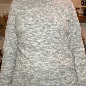 Long sleeve fleece top
